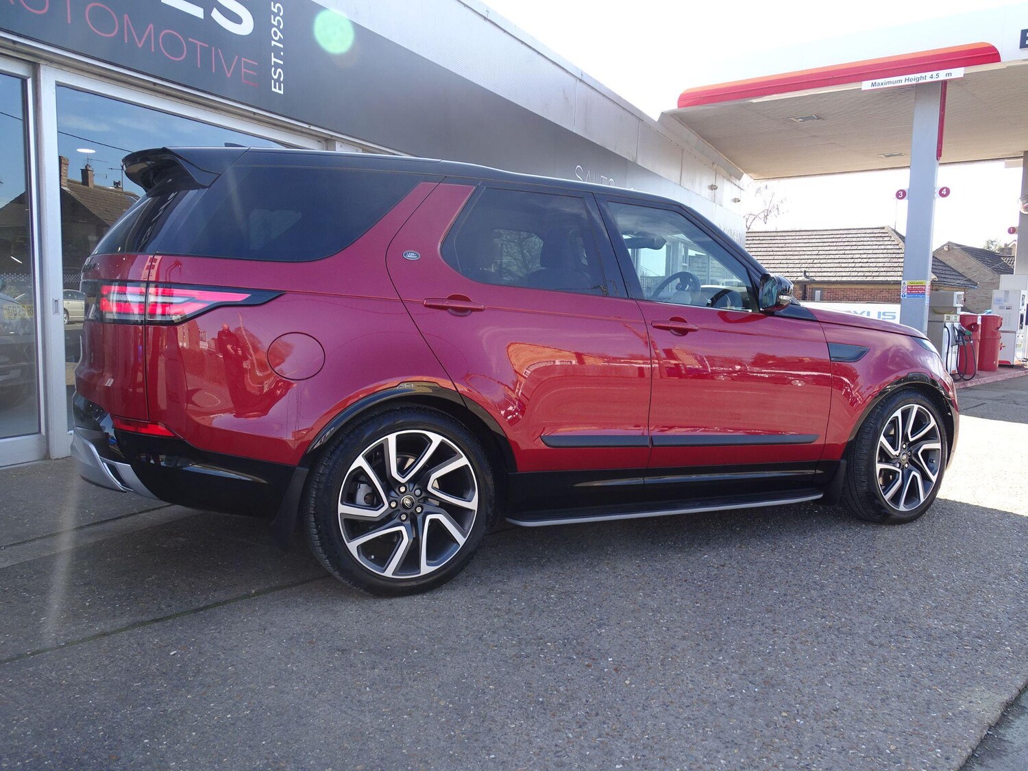 Used Land Rover Discovery 2017 for sale - 77925508: Photo 10