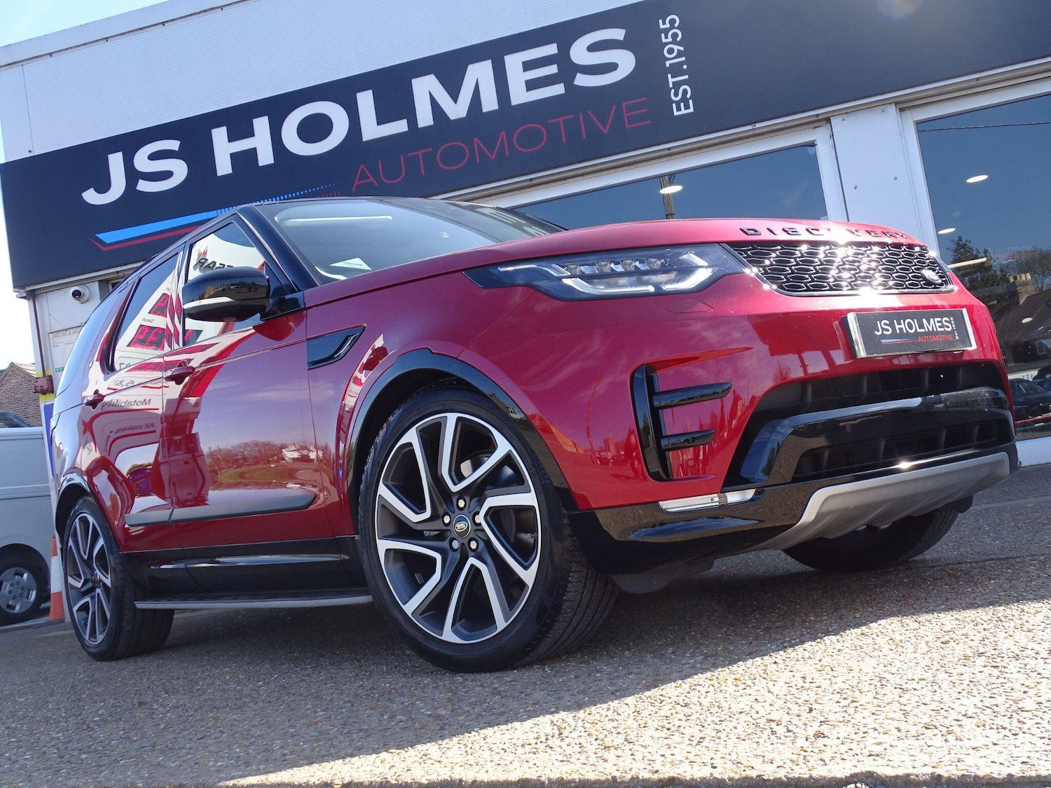 Used Land Rover Discovery 2017 for sale - 77925508: Photo 4