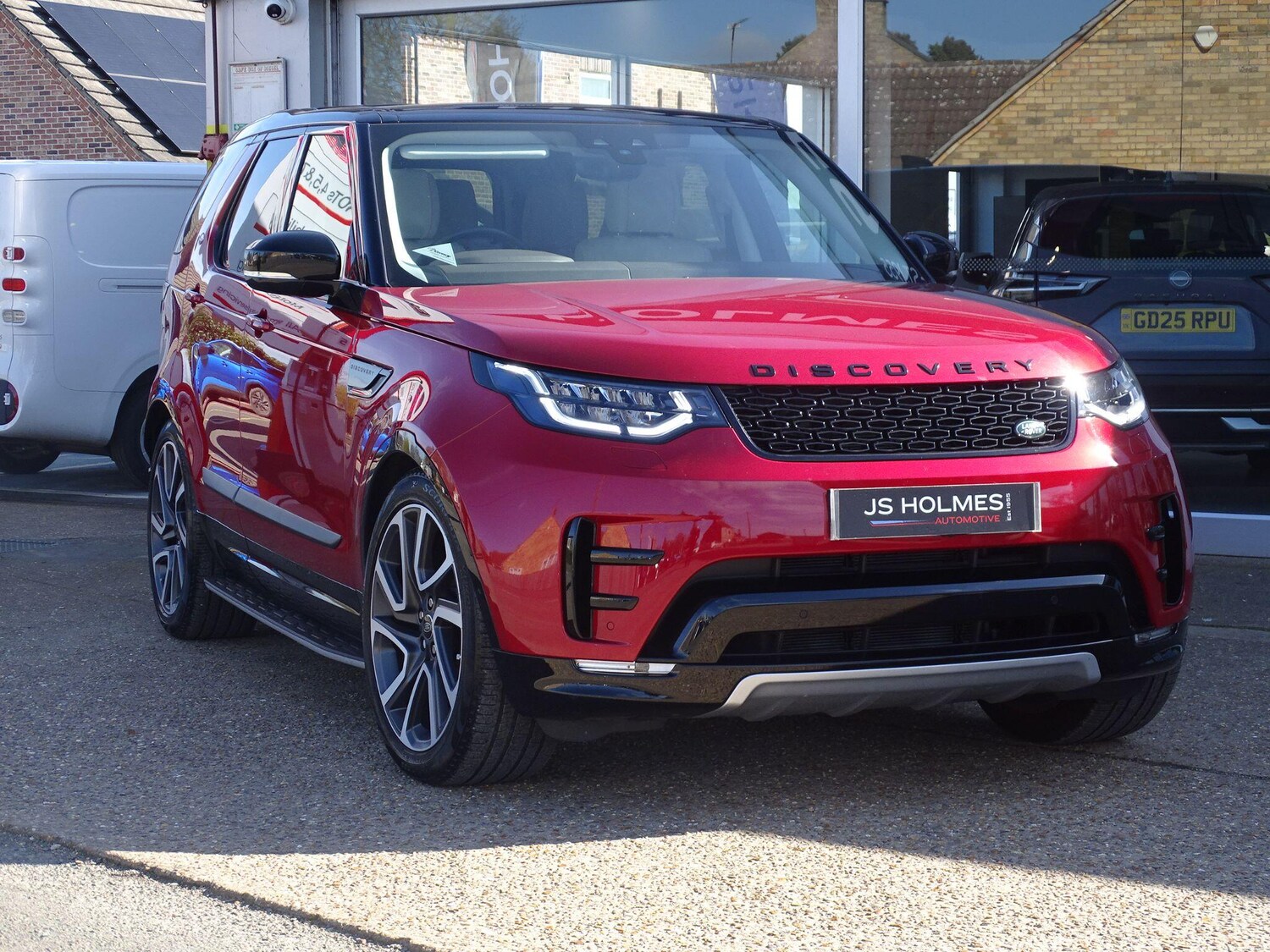 Used Land Rover Discovery 2017 for sale - 77925508: Photo 6