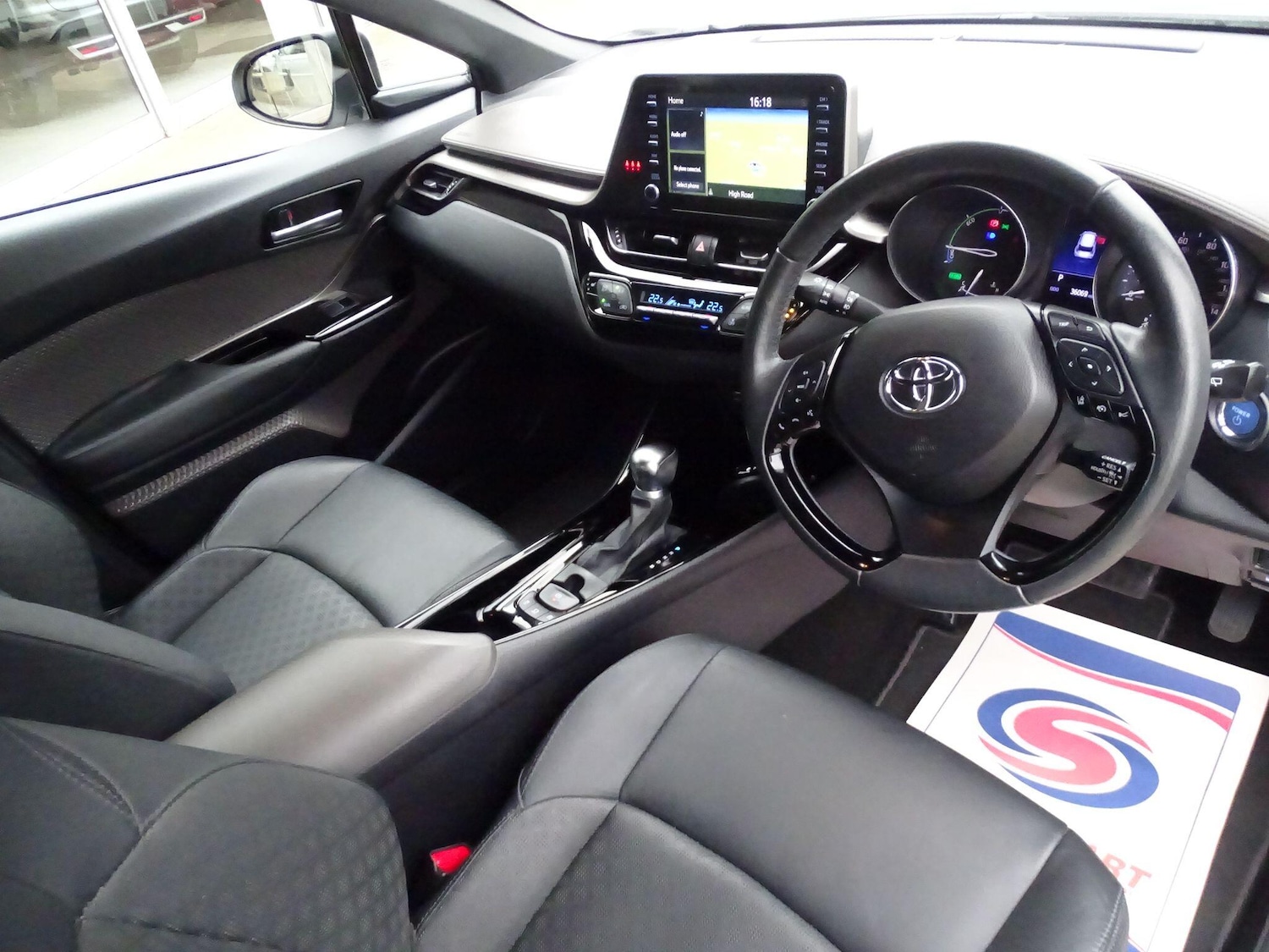 Used Toyota C-HR 2020 for sale - 78006929: Photo 34