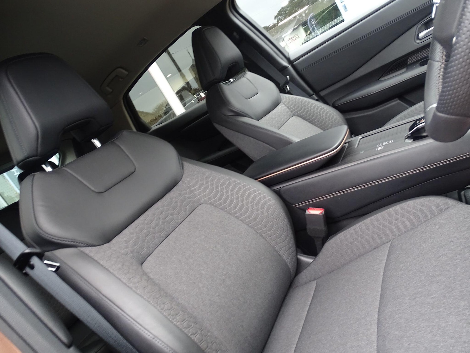 Used Nissan ARIYA 2024 for sale - 77378202: Photo 39