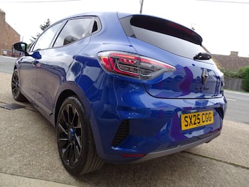 Used Renault Clio 2025 for sale - 79740414: Photo