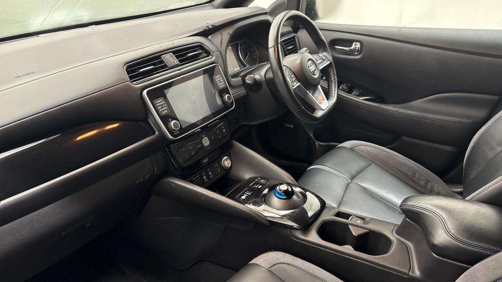 Used Nissan Leaf 2021 for sale - 77045449: Photo 4