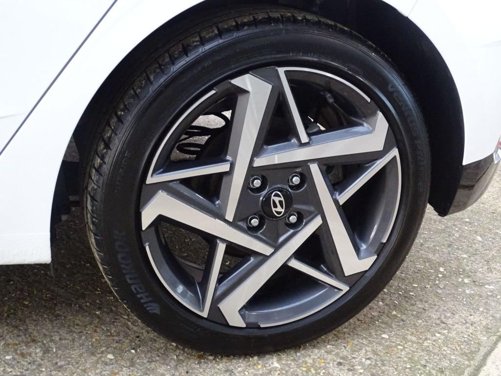 Used Hyundai i20 2023 for sale - 77045491: Photo 27