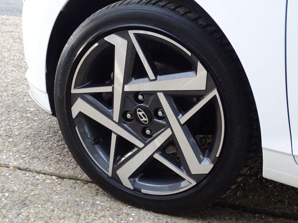 Used Hyundai i20 2023 for sale - 77045491: Photo 28