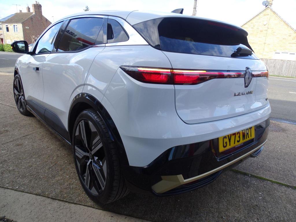 Used Renault Megane E Tech 2023 for sale - 77045494: Photo 11