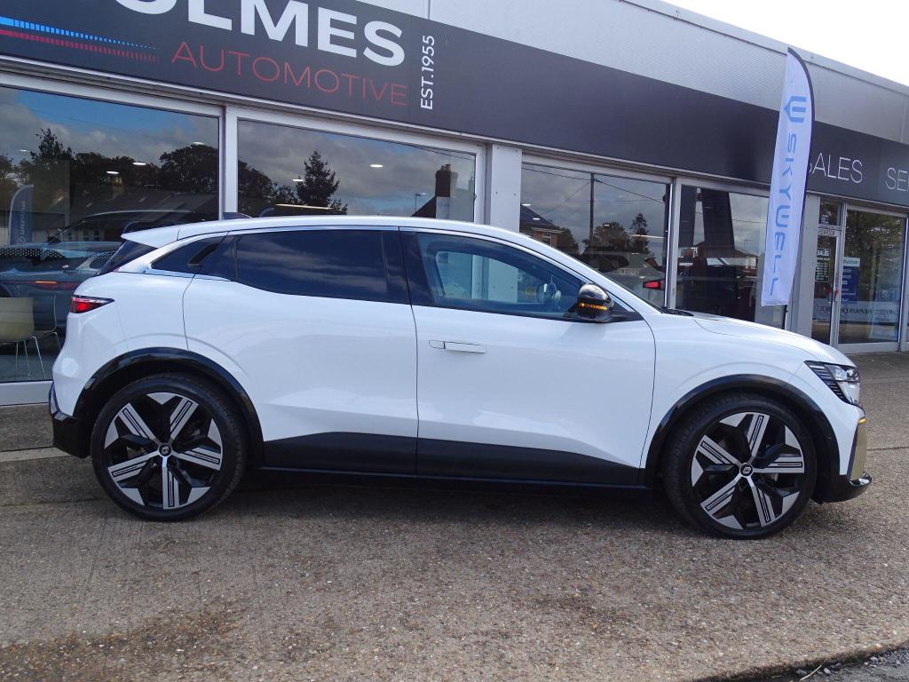 Used Renault Megane E Tech 2023 for sale - 77045494: Photo 14