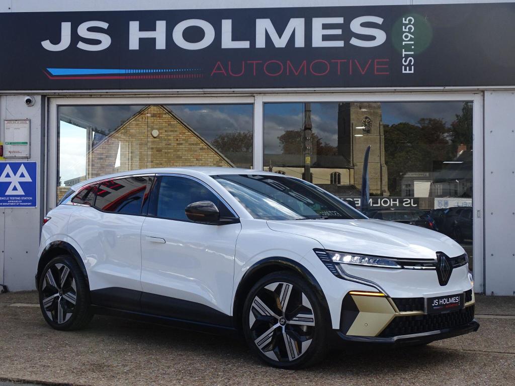 Used Renault Megane E Tech 2023 for sale - 77045494: Photo 4