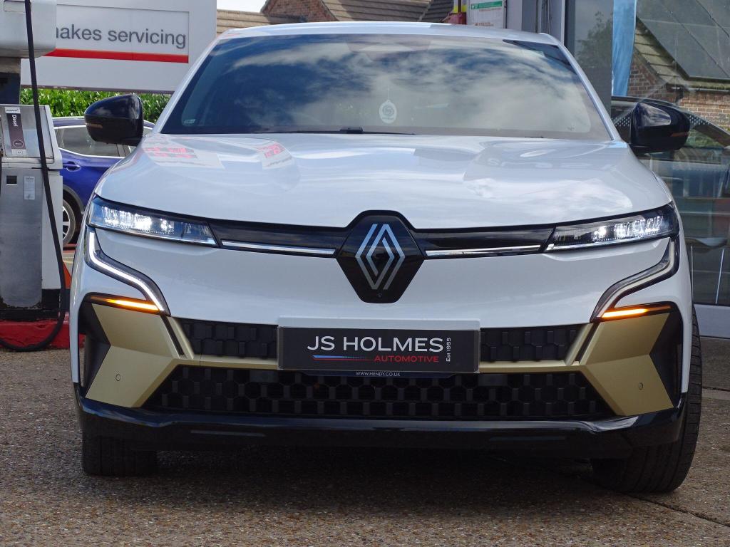 Used Renault Megane E Tech 2023 for sale - 77045494: Photo 5