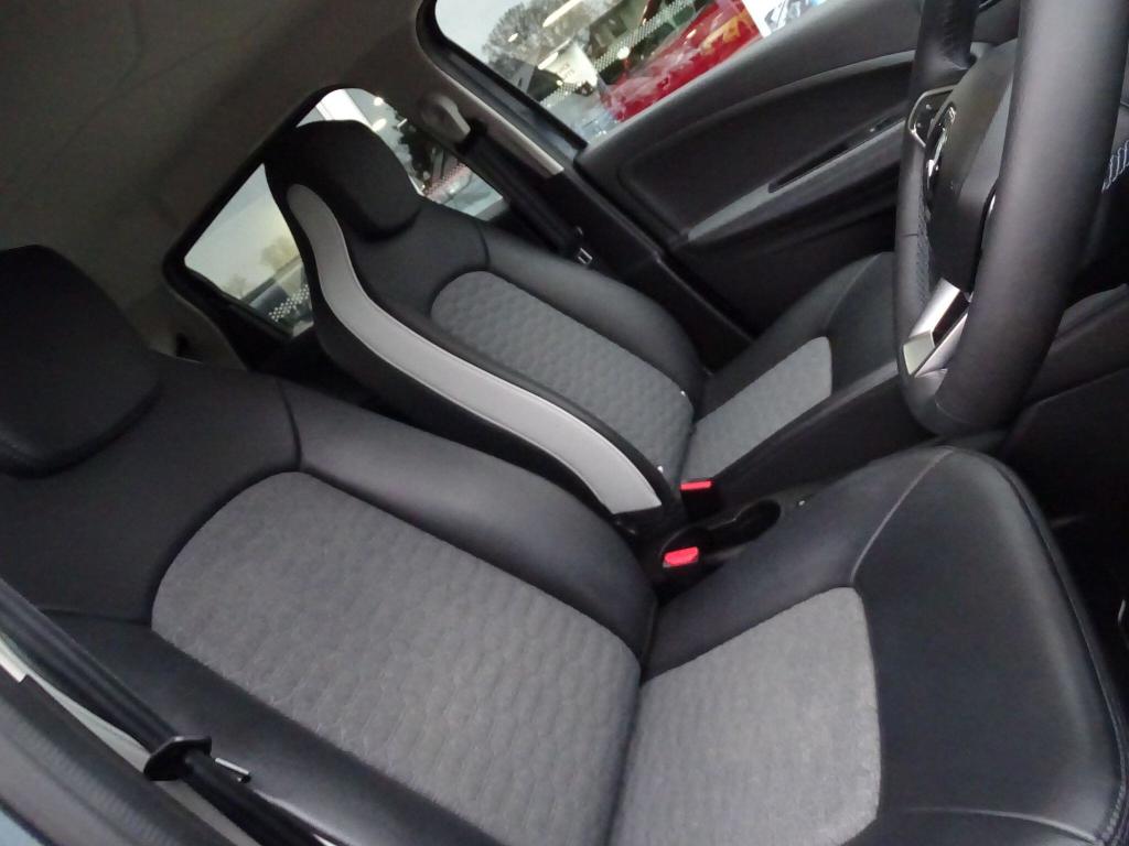 Used Renault Zoe 2022 for sale - 77045445: Photo 32
