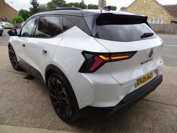 Used Renault Scenic E-Tech 2025 for sale - 74942077: Photo