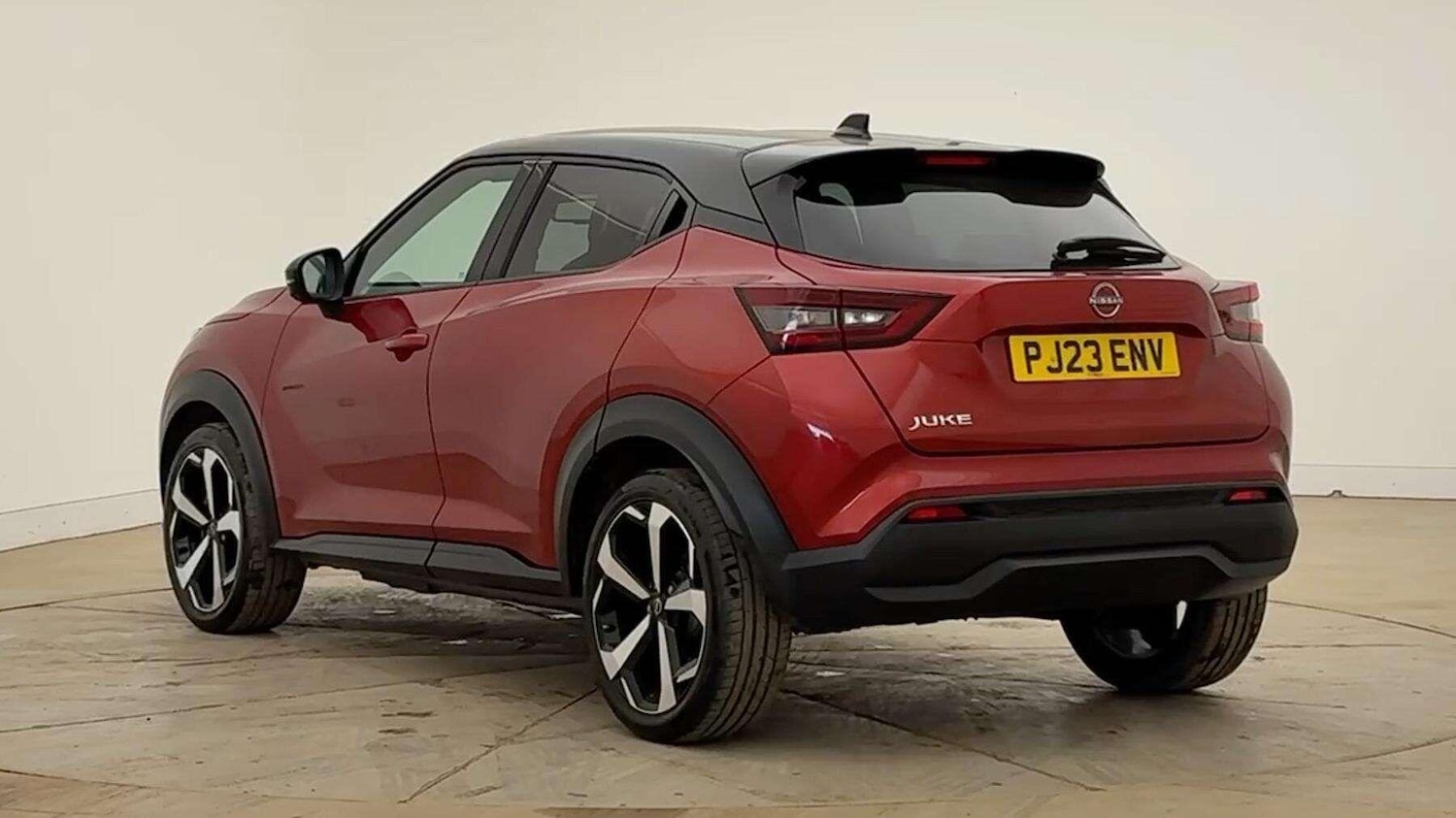 Used Nissan Juke 2023 for sale - 78007381: Photo 2