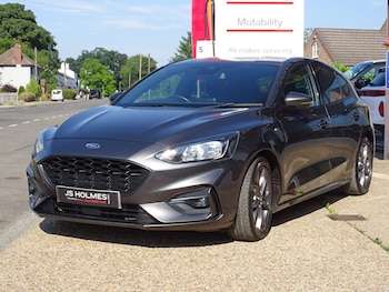 Used Ford Focus 2018 for sale - 79202620: Photo