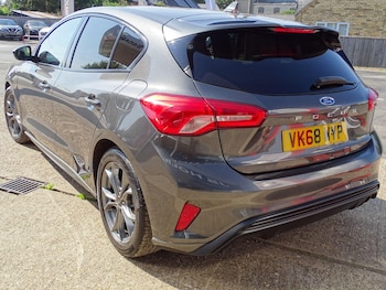 Used Ford Focus 2018 for sale - 79202620: Photo