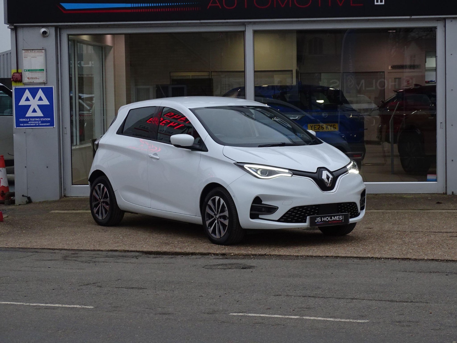 Used Renault Zoe 2022 for sale - 77378191: Photo 5