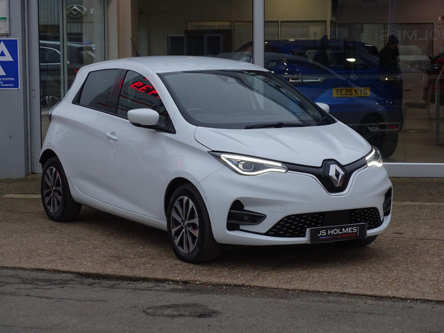 Used Renault Zoe 2022 for sale - 77378191: Photo 7