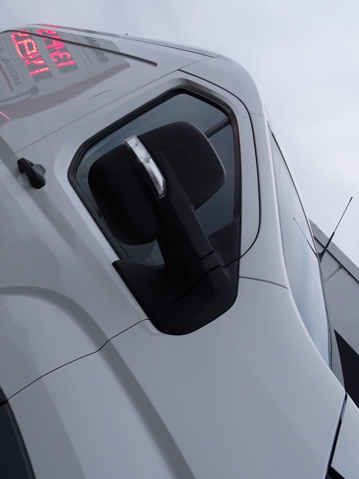 Used Maxus Deliver 9 2022 for sale - 77387167: Photo 14