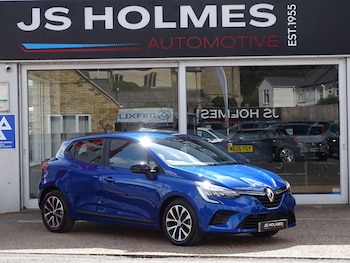 Used Renault Clio 2023 for sale - 79496656: Photo