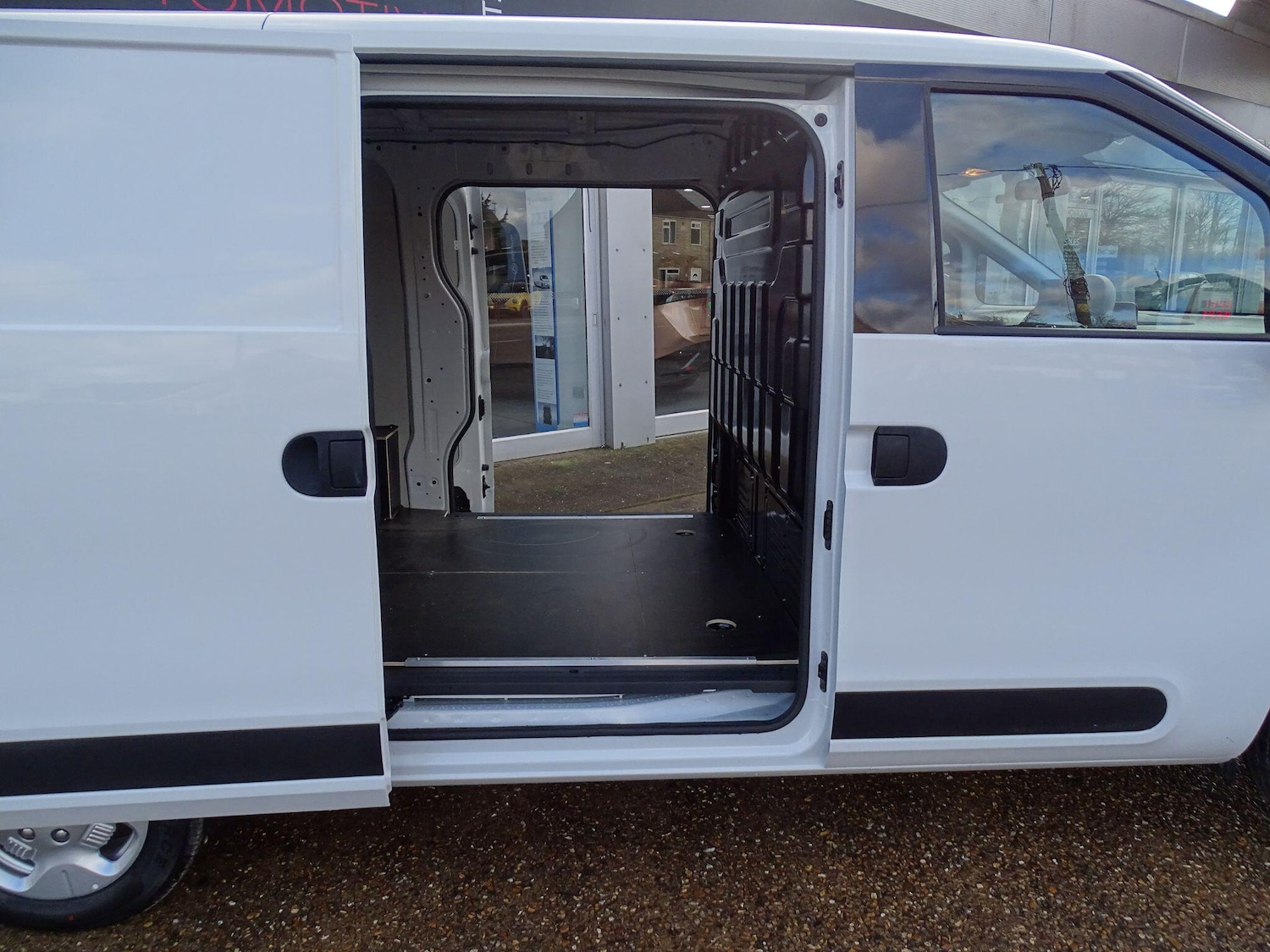 Used Maxus eDeliver 5 2025 for sale - 77378185: Photo 11