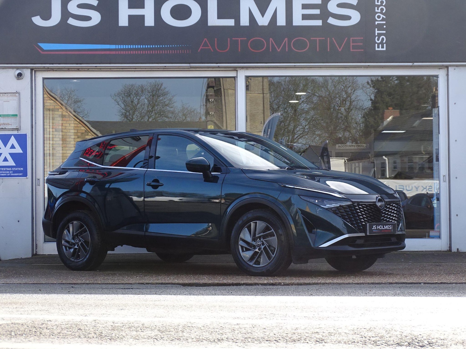 Used Nissan Qashqai for sale - 77683981: Photo 12