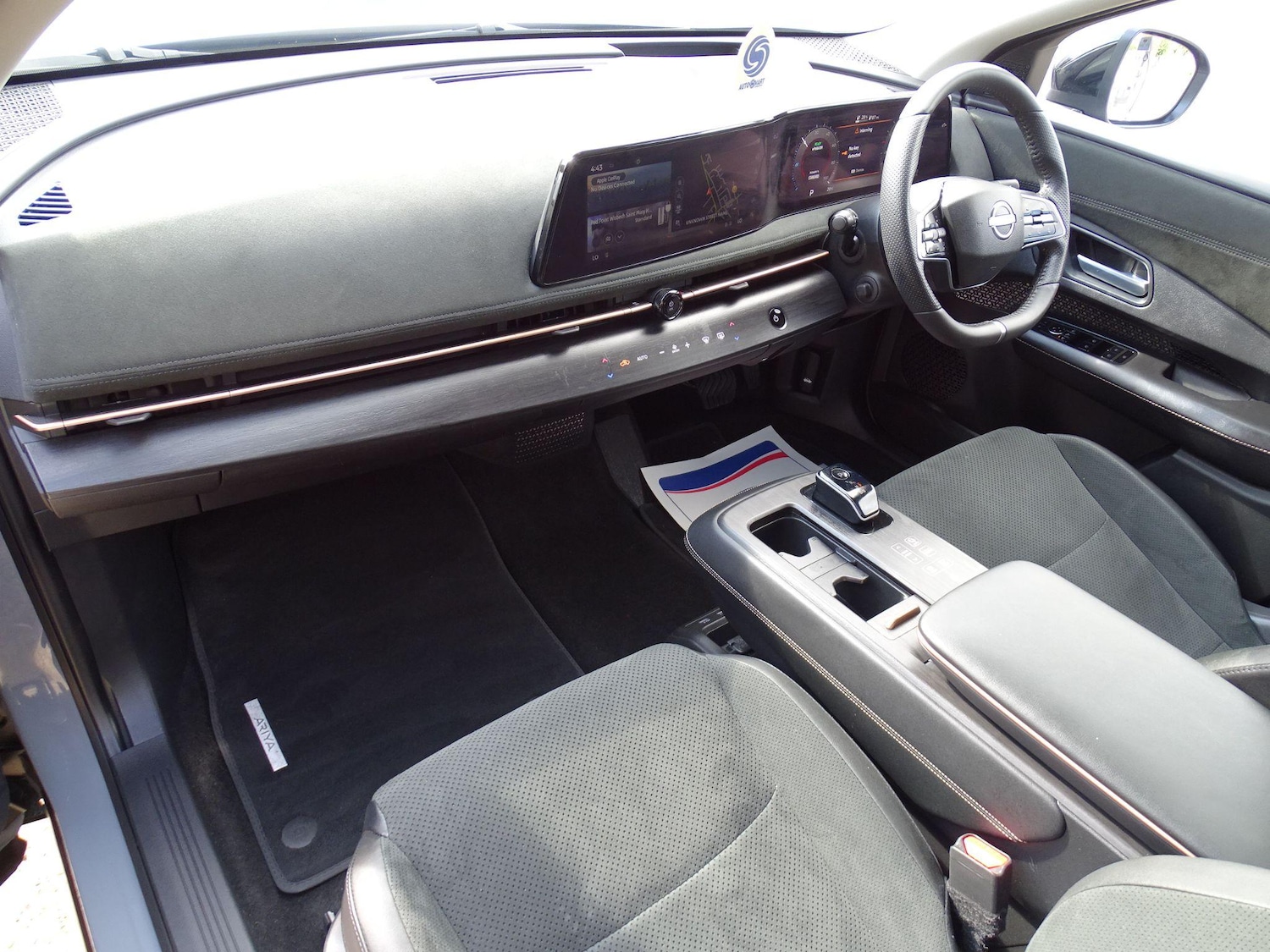 Used Nissan ARIYA 2025 for sale - 77378218: Photo 2