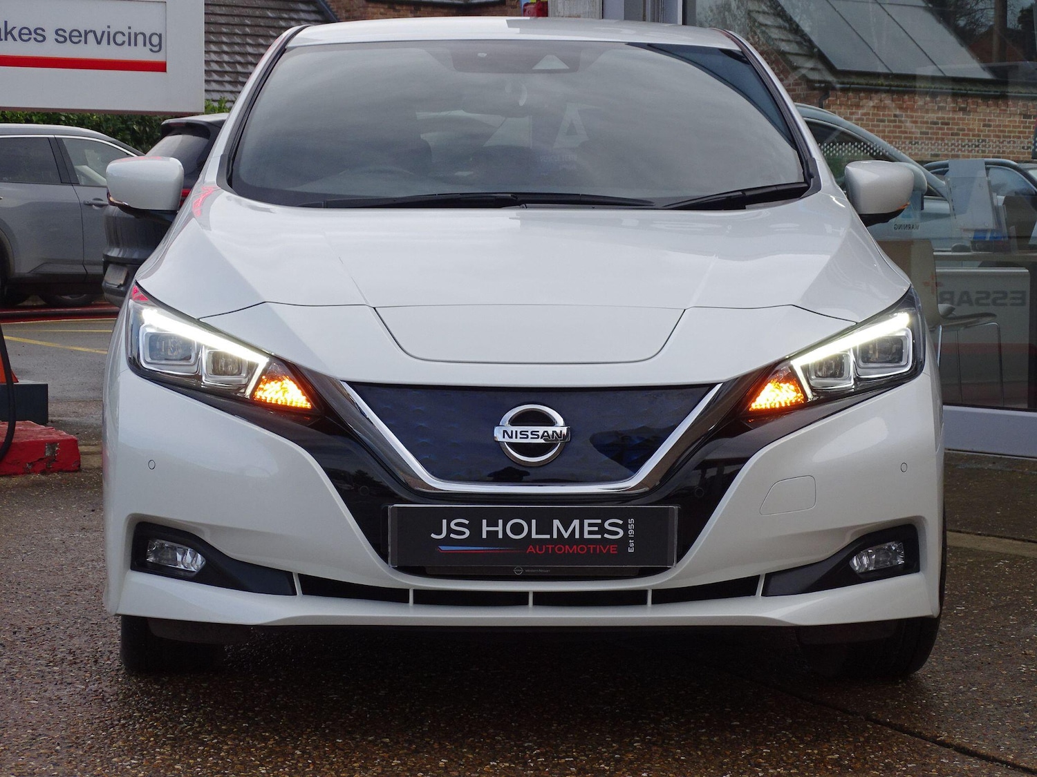 Used Nissan Leaf 2021 for sale - 77378192: Photo 2