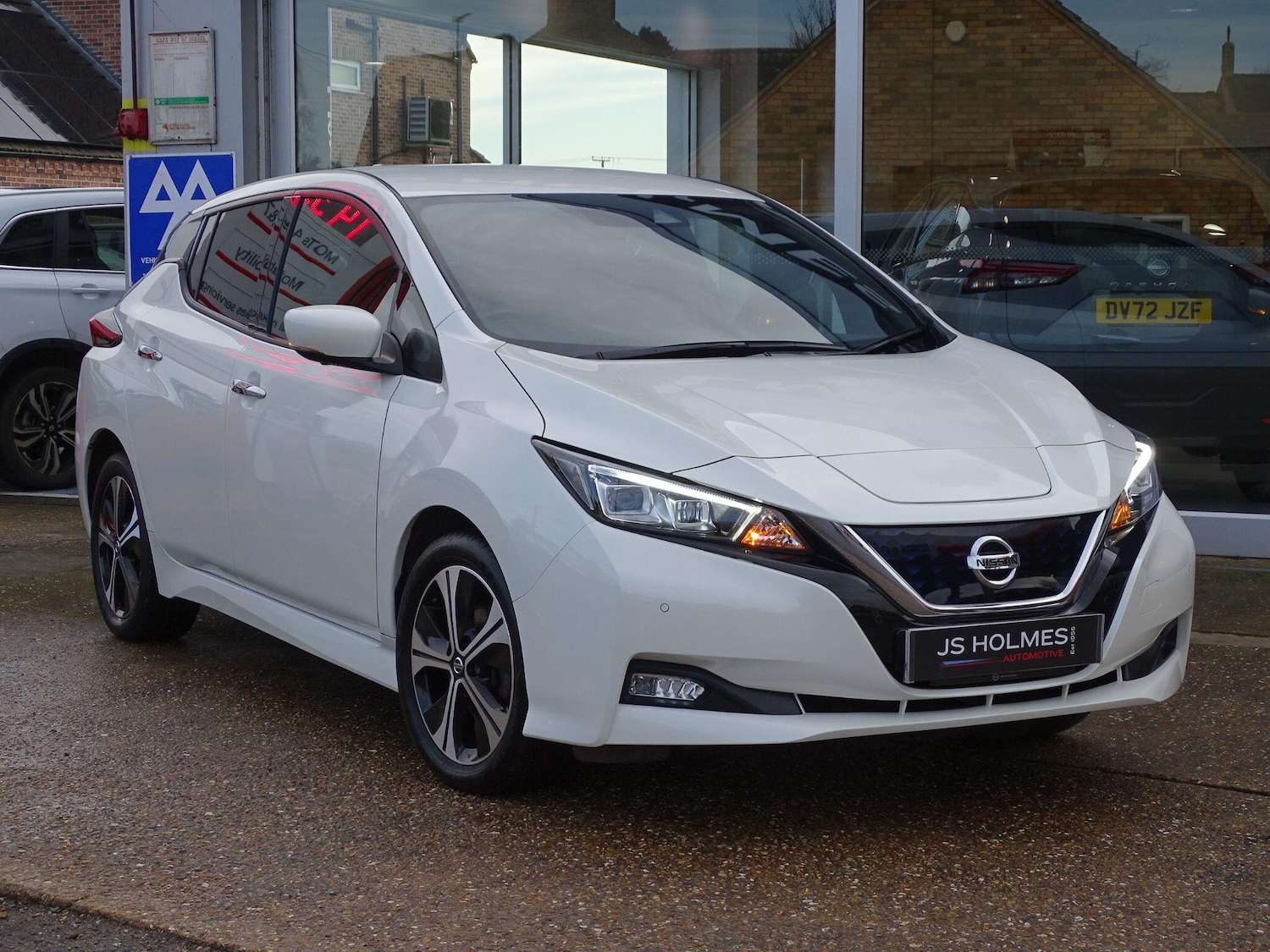 Used Nissan Leaf 2021 for sale - 77378192: Photo 6