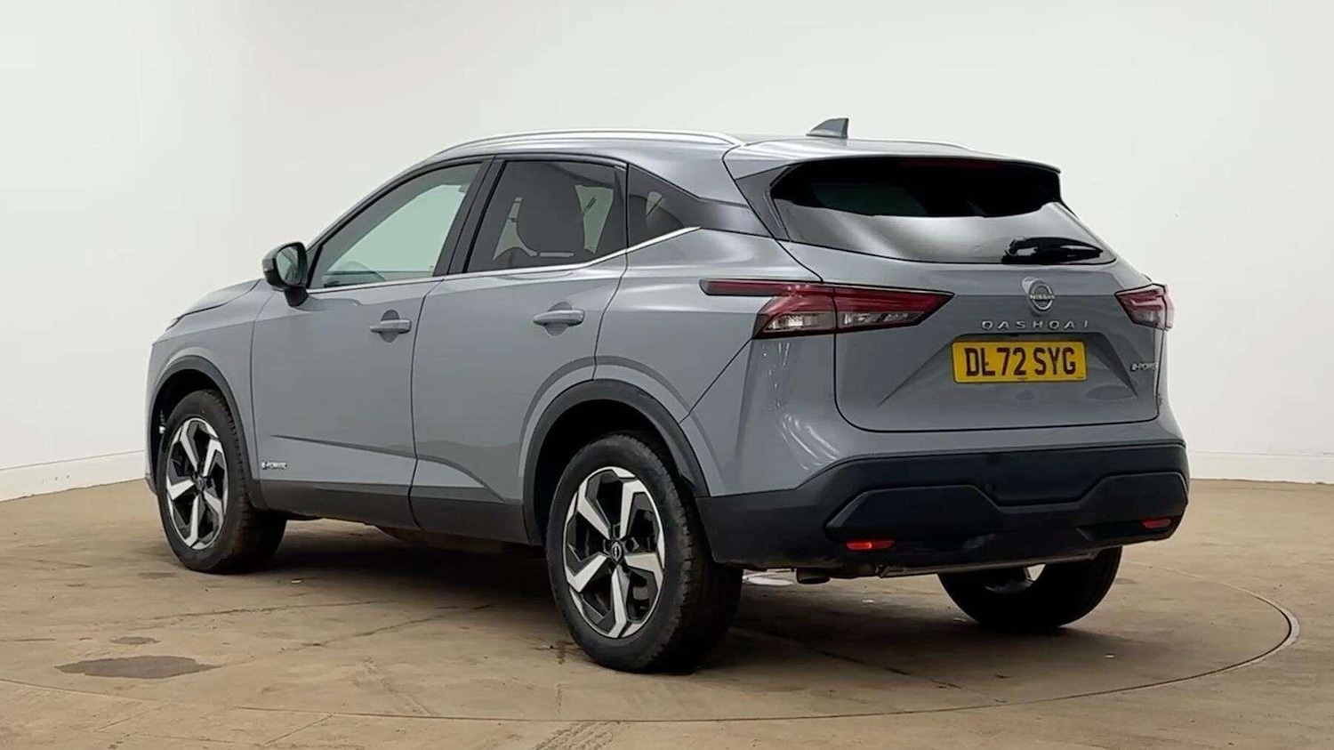 Used Nissan Qashqai for sale - 77753089: Photo 2