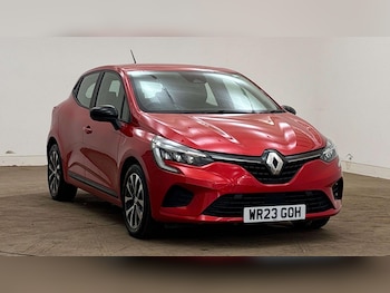 Used Renault Clio 2023 for sale - 78728398: Photo