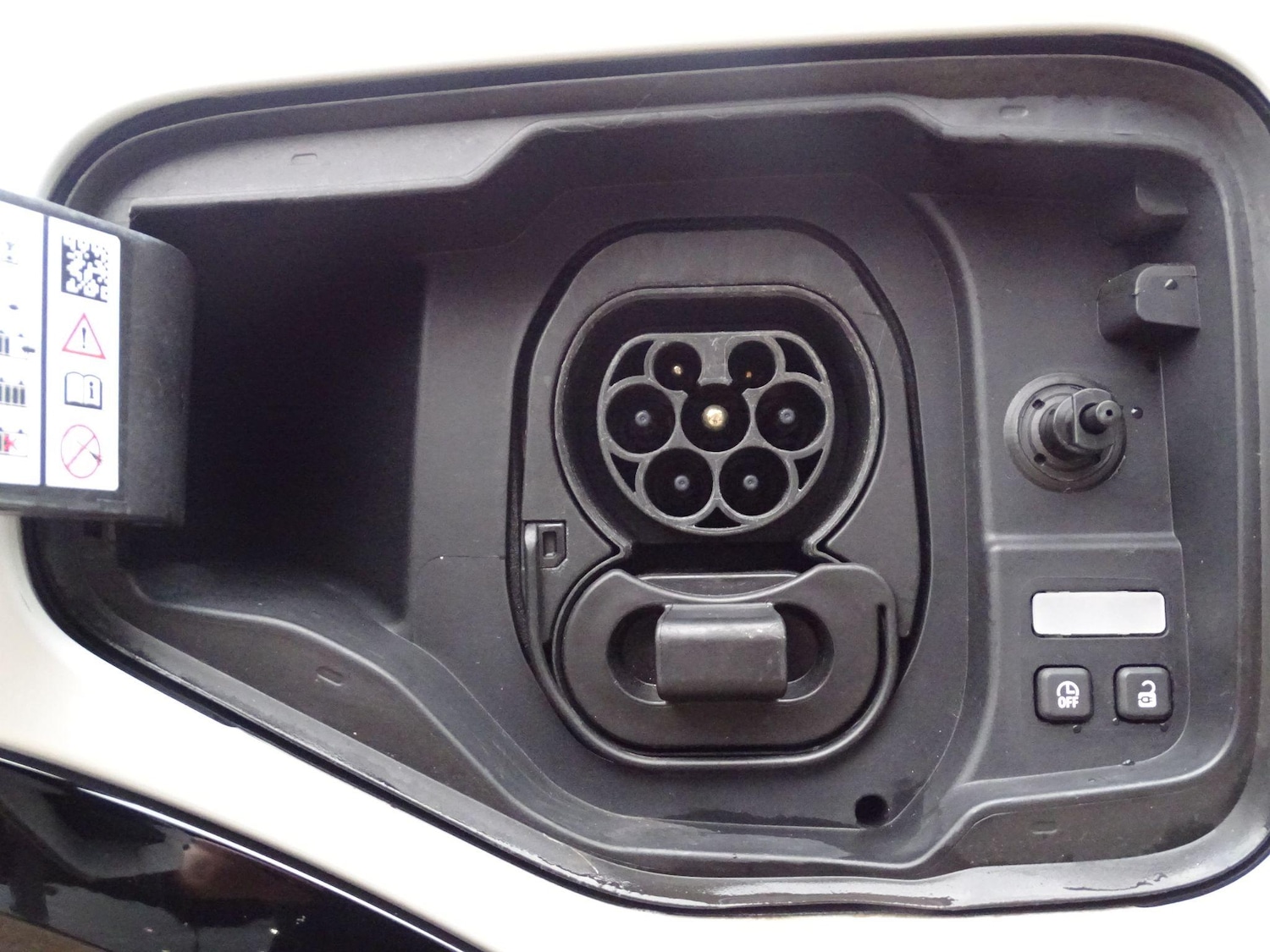 Used Renault Megane E Tech 2023 for sale - 77378184: Photo 23