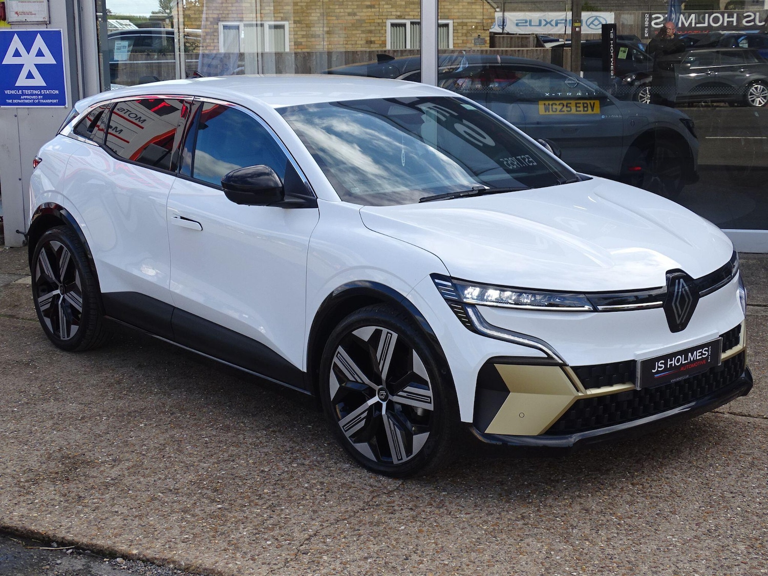 Used Renault Megane E Tech 2023 for sale - 77378184: Photo 7