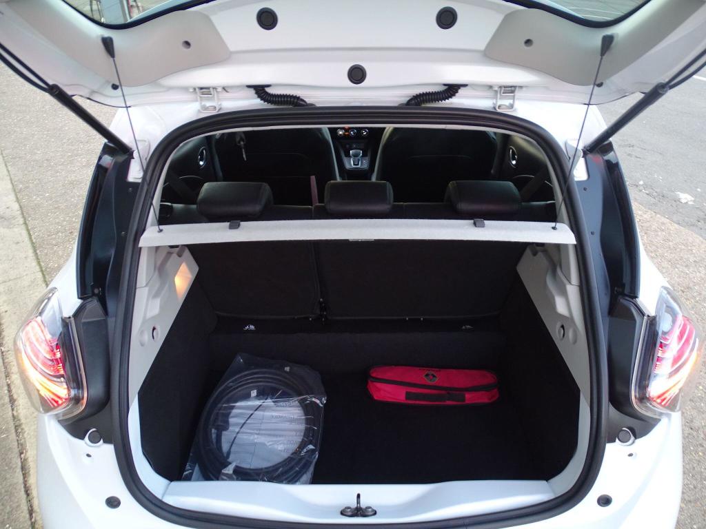 Used Renault Zoe 2022 for sale - 77045473: Photo 29