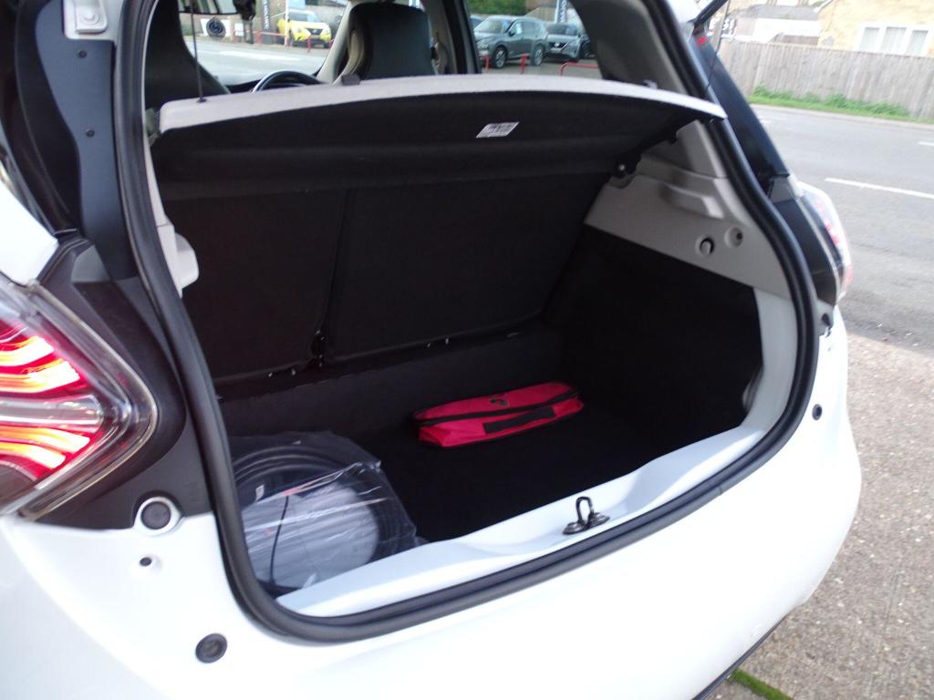 Used Renault Zoe 2022 for sale - 77045473: Photo 30