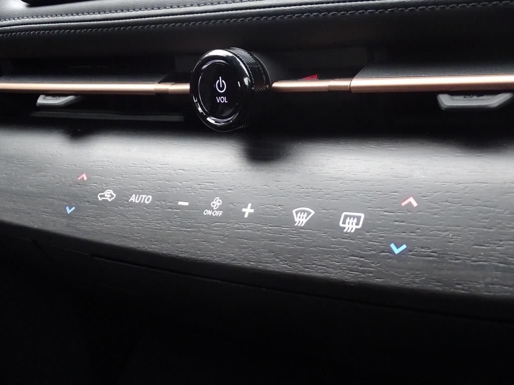 Used Nissan ARIYA 2024 for sale - 77045484: Photo 43