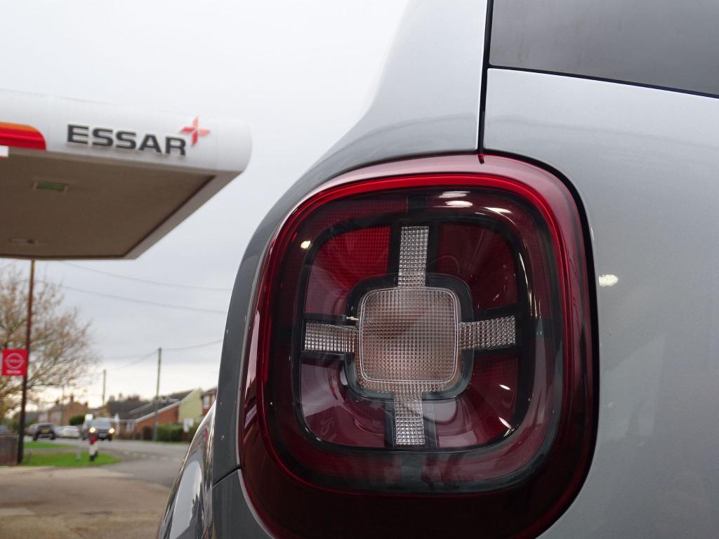 Used Dacia Duster 2021 for sale - 77045490: Photo 35