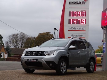 Used Dacia Duster 2021 for sale - 77045490: Photo