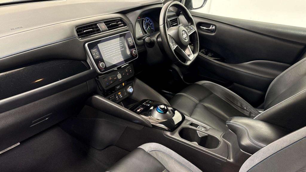 Used Nissan Leaf 2021 for sale - 77045451: Photo 4