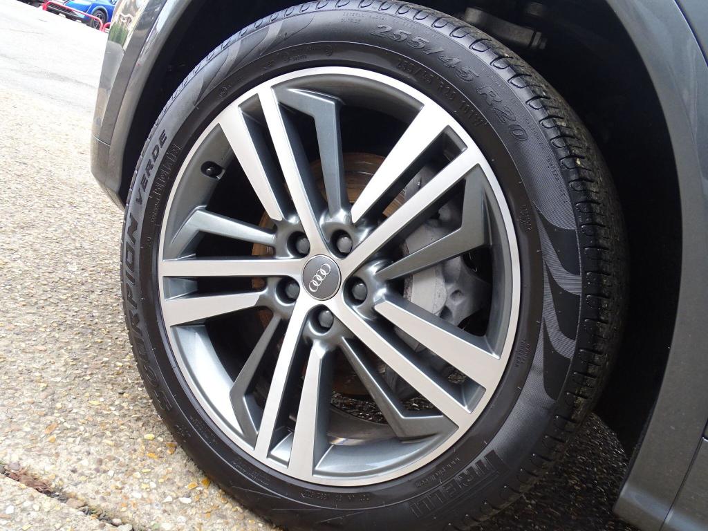 Used Audi Q5 2020 for sale - 77045469: Photo 25