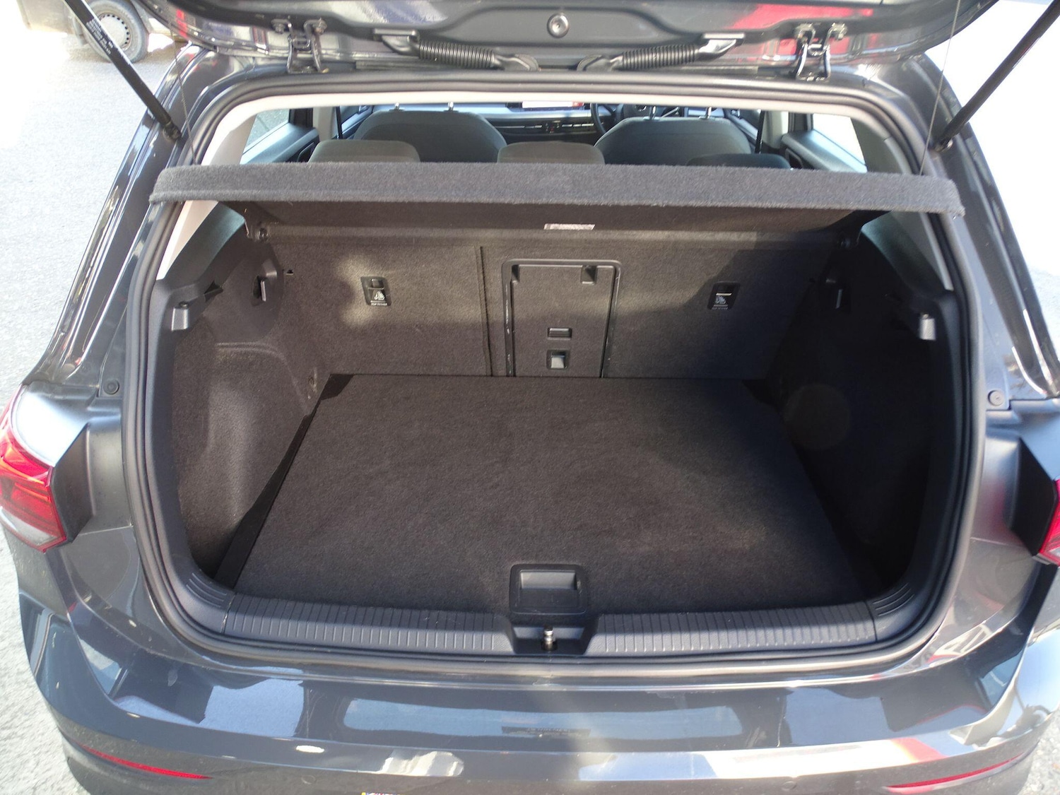 Used Volkswagen Golf for sale - 77940536: Photo 32