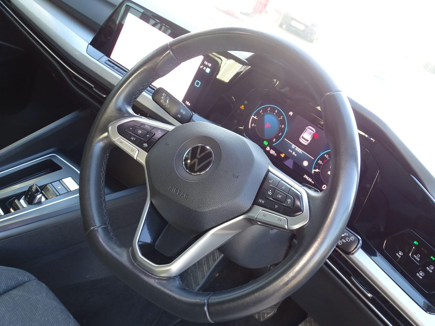 Used Volkswagen Golf for sale - 77940536: Photo 34