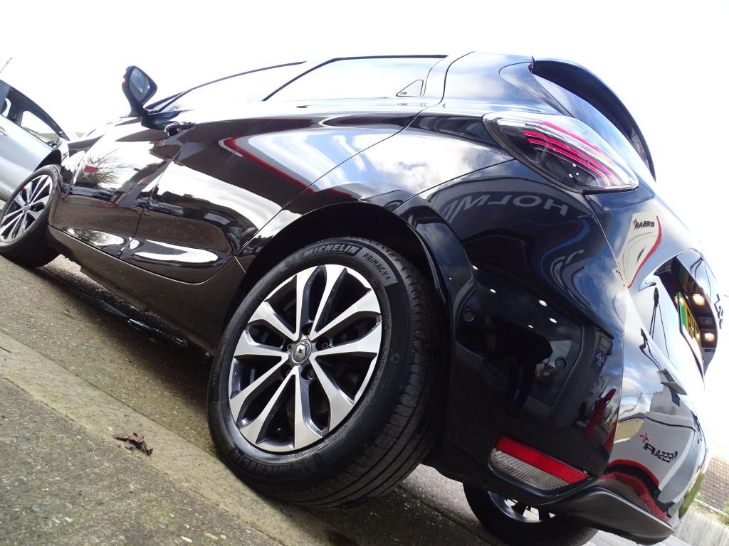 Used Renault Zoe 2021 for sale - 77045459: Photo 7