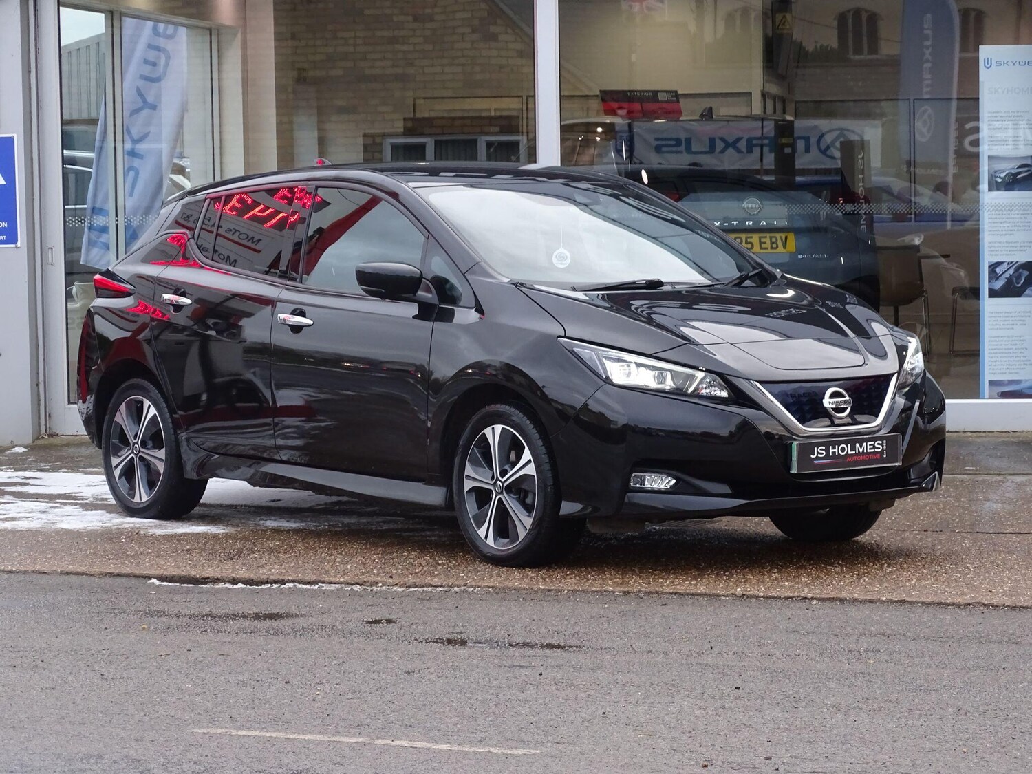 Used Nissan Leaf 2021 for sale - 77378220: Photo 6