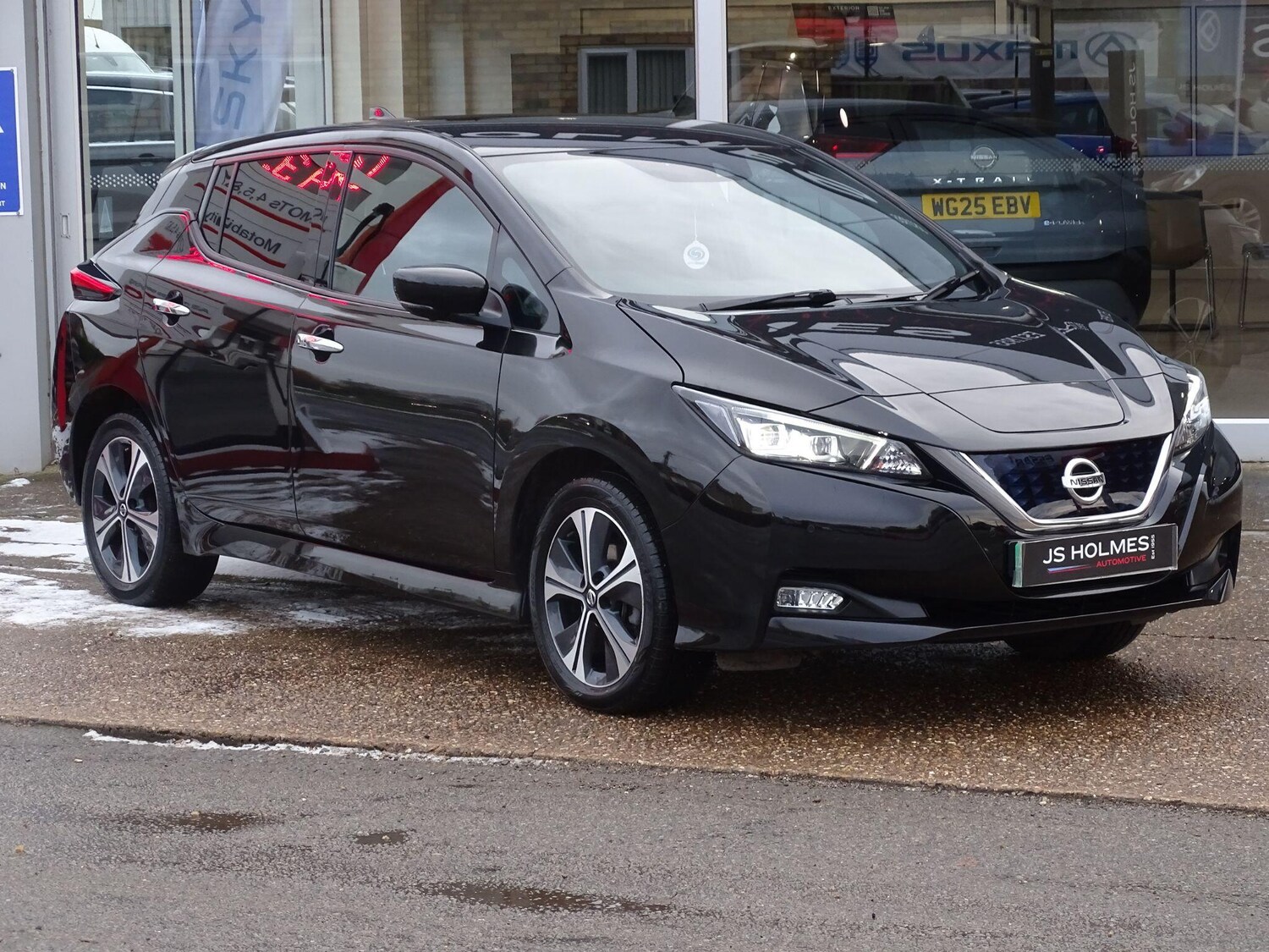 Used Nissan Leaf 2021 for sale - 77378220: Photo 7