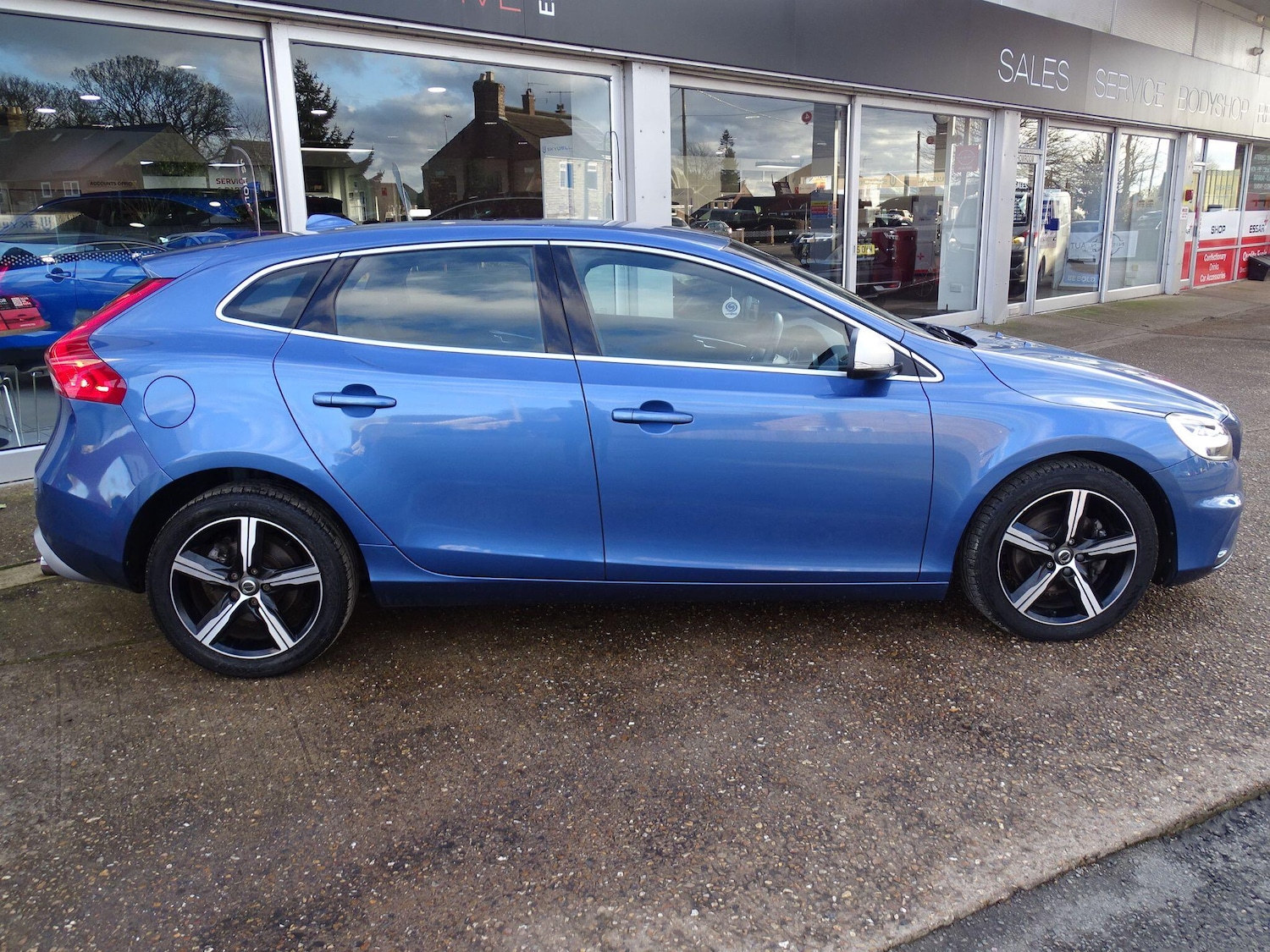 Used Volvo V40 2018 for sale - 77378207: Photo 16