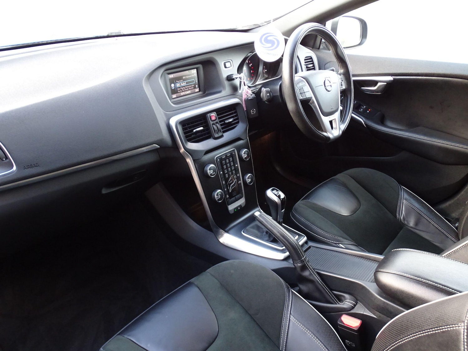 Used Volvo V40 2018 for sale - 77378207: Photo 22