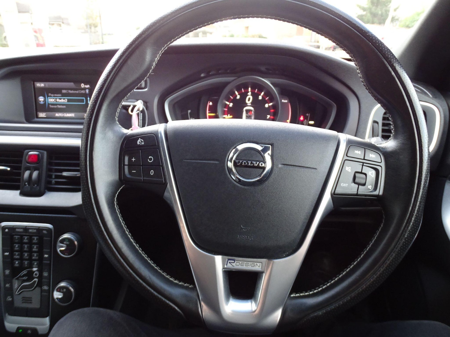 Used Volvo V40 2018 for sale - 77378207: Photo 34