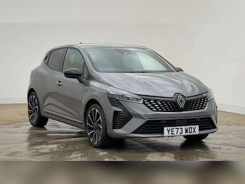 Used Renault Clio 2023 for sale - 77045461: Photo