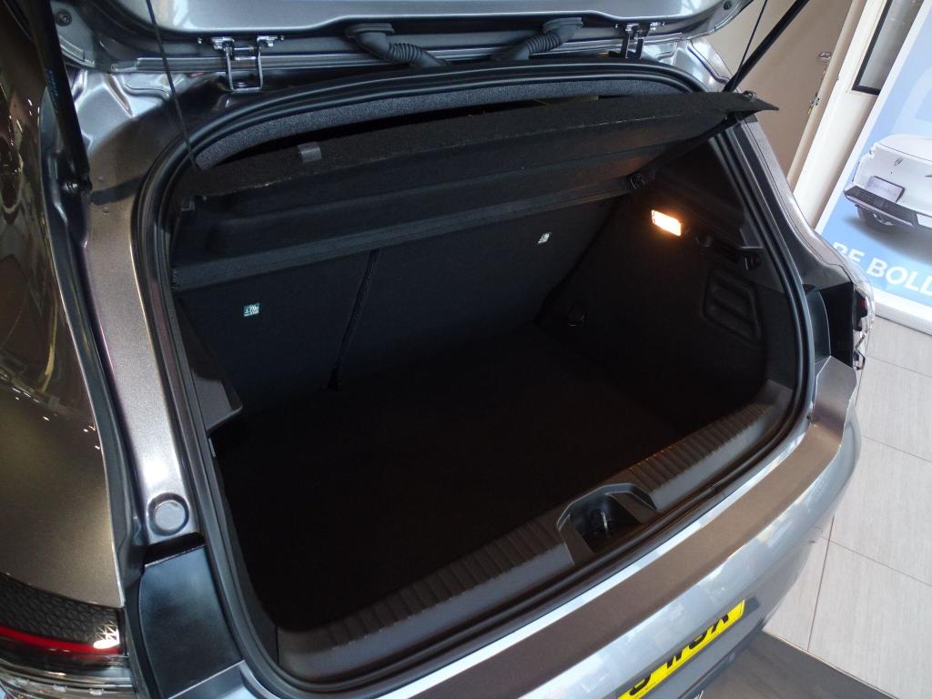 Used Renault Clio 2023 for sale - 77045461: Photo 32