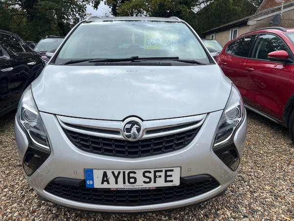 Used Vauxhall Zafira 2016 for sale - 76240075: Photo 1