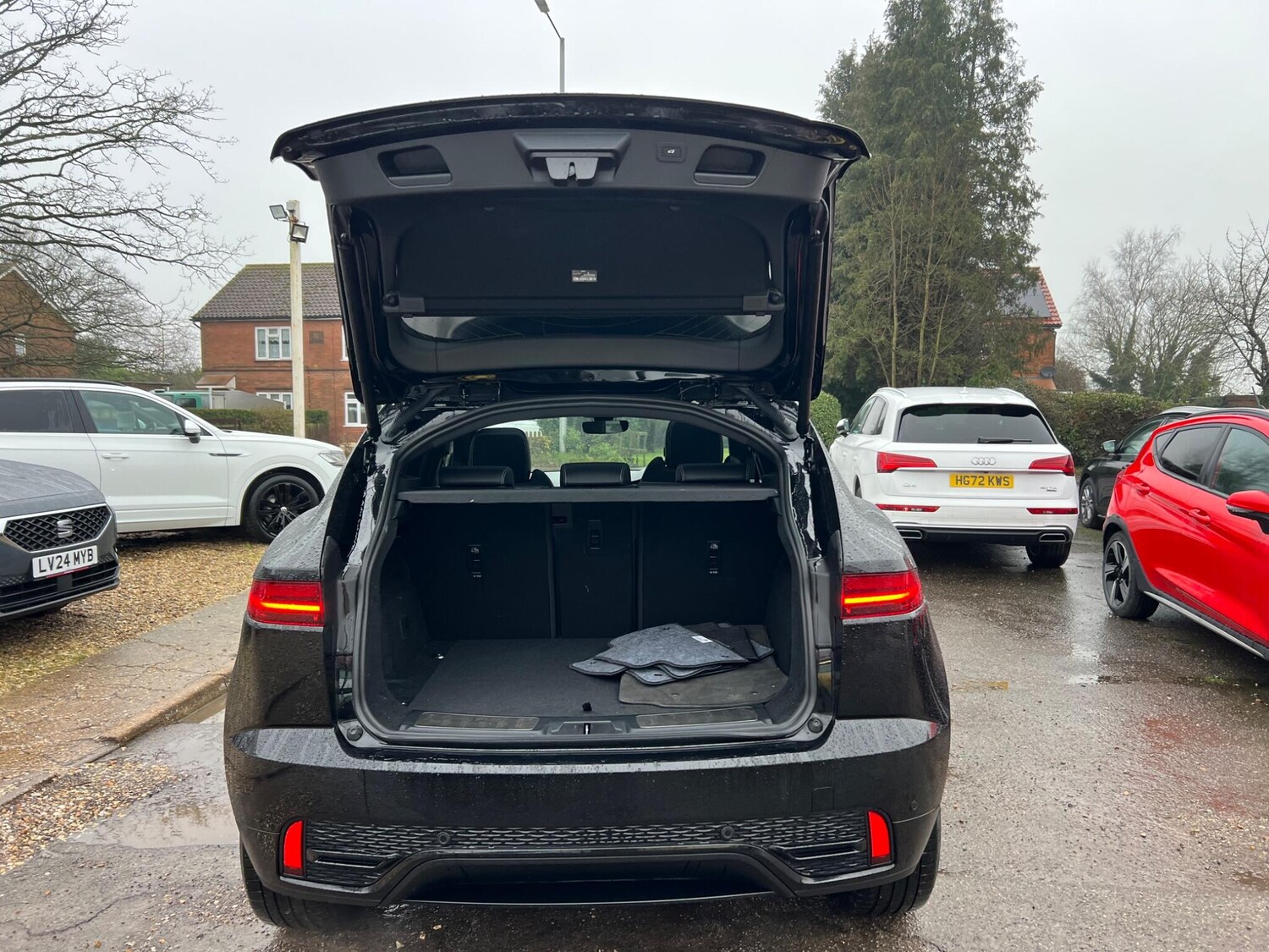 Used Jaguar E-Pace 2024 for sale - 77306065: Photo 60